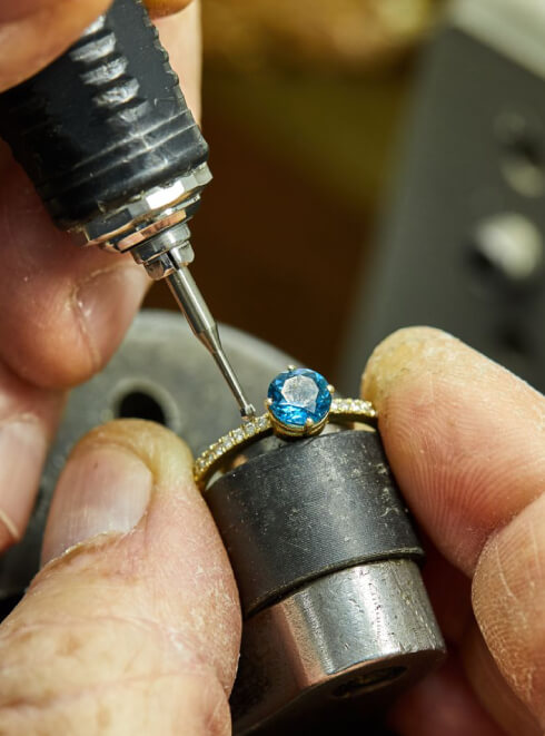Professional ring resizing and repair service in St Louis