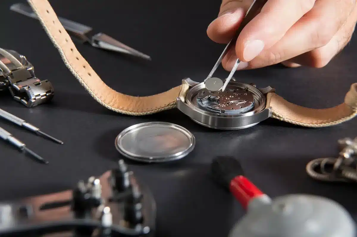 Watch Battery Replacement Service At Watch Technicians St. Louis